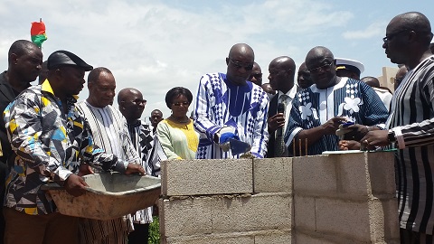 Logements sociaux au Burkina Faso : Le Premier ministre lance le Programme national de construction de logements 