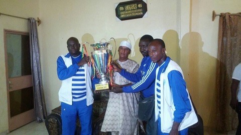Coupe du Faso 2017 :  L’EFO présente son trophée à Fada N’gourma