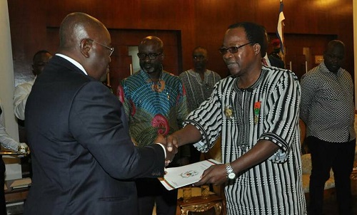 Diplomatie : Pingrenoma ZAGRE présente ses lettres de créances au Président ghanéen 
