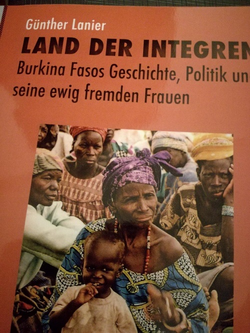  « Land der Integren », vous avez dit hommage au Faso et à ses femmes !