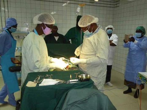 Camp de chirurgie : Des cas d’hydrocèles pris en charge au CHR de Banfora