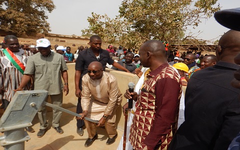 Programme d’urgence du gouvernement : Le Premier ministre Paul Kaba Thiéba a visité des sites