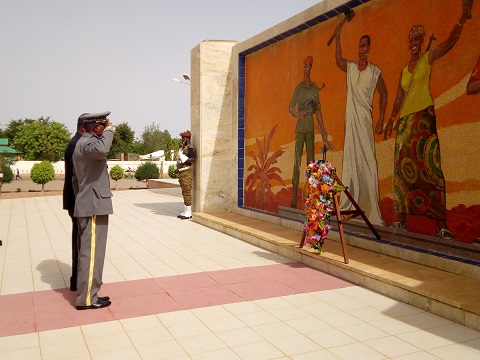 Journée internationale des casques bleus de l’ONU : Le Burkina Faso rend un vibrant hommage à « ses fils » tombés au nom de la paix