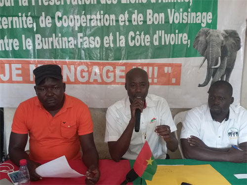 Nouveau code électoral : Les jeunes Burkinabè en Côte d’ivoire craignent d’être victimes d’abus et d’exactions