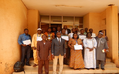 Lutte contre le paludisme : Cinq nouveaux experts en diagnostic microscopique pour le Burkina 