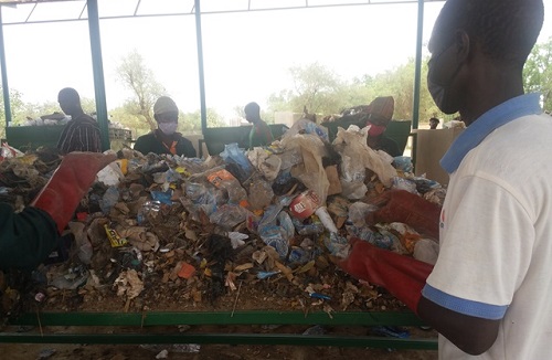 Gestion des déchets solides : La mairie de Kombissiri dialogue avec sa population