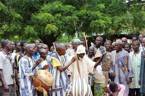 Intronisation d’un Chef de terre (Tengsoba) à Manéga : Quand la mort côtoie la vie 
