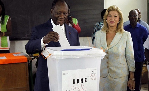 Côte d’Ivoire : Alassane Ouattara met fin à la polémique sur le report des élections locales 