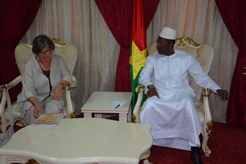 Lutte contre la drogue : Une loi-type sur la table du président du Parlement burkinabè