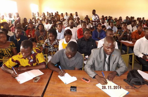 Performance académique des étudiants dans les universités publiques au Burkina Faso : La pédagogie universitaire en cause ?