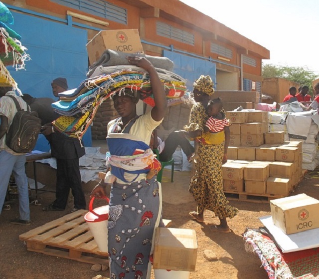 Burkina Faso : près de 12,000 personnes déplacées internes de la région du Sahel reçoivent une assistance du Comité international de la Croix-Rouge  