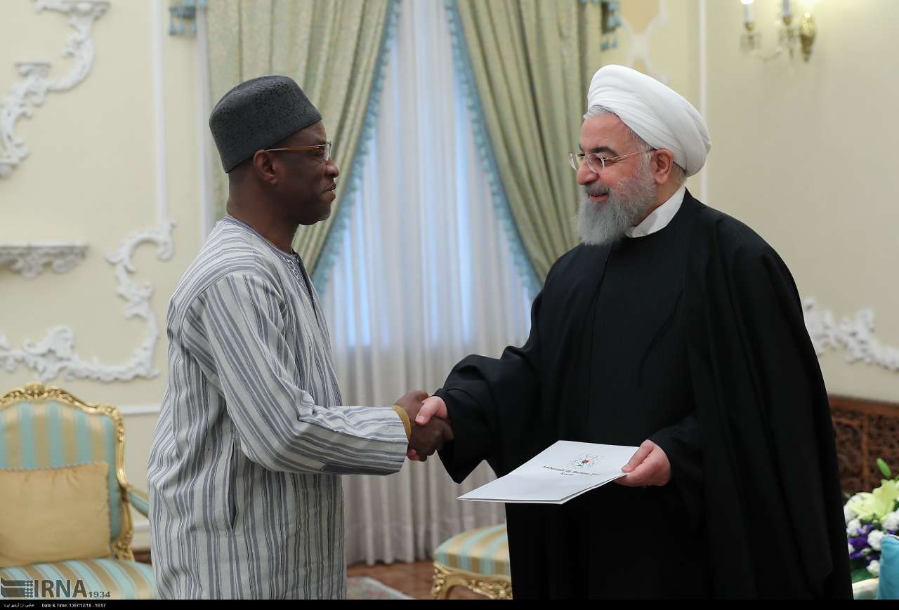 Burkina-Iran : L’ambassadeur Souleymane Koné présente ses lettres de créance au président Hassan Rohani