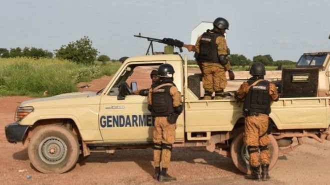Burkina Faso : Quatre gendarmes tués dans une attaque contre le poste de gendarmerie de Barani
