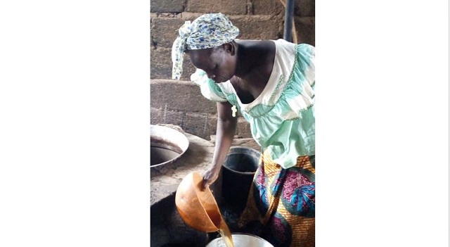 Monique Ilboudo, dolotière : « C’est une activité qui nécessite beaucoup d’efforts »