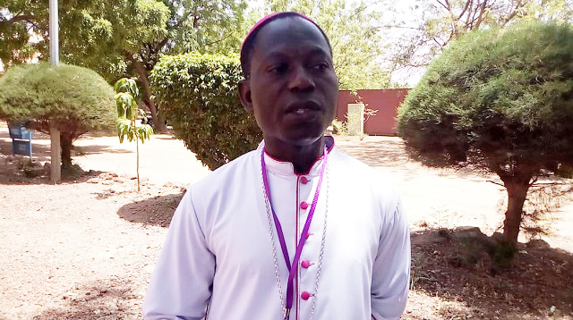 Dablo : « Il faut prier pour ceux qui nous tuent », recommande Mgr Théophile Naré, évêque de Kaya