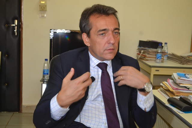 « Sur le Franc CFA, on n’entend à 99% que des âneries », Xavier Lapeyre de Cabanes