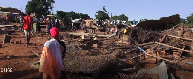 Déguerpissement au marché de Sarfalao : Les femmes dans le désarroi, en attendant d’être dédommagées