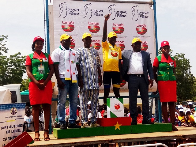Tour du Faso : Le Rwanda s’impose à Dapaong et prend le maillot jaune
