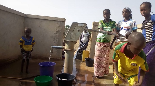 Accès à l’eau et à l’assainissement : Des journalistes visitent des réalisations dans trois régions  du Burkina