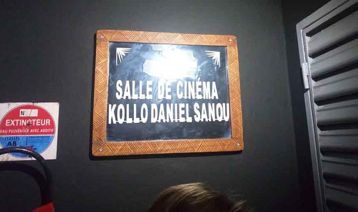 Bobo-Dioulasso : La salle de cinéma de l’Institut français baptisée du nom du réalisateur burkinabé Kollo Daniel Sanou