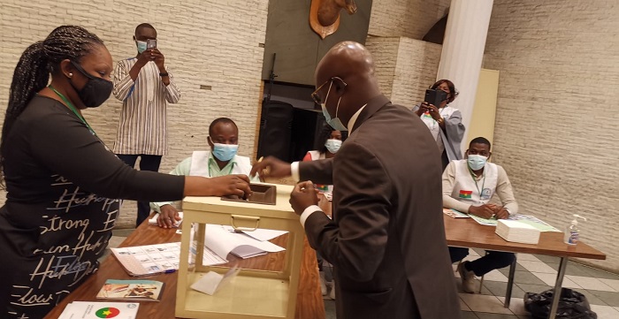 Élections 2020 au Burkina : La diaspora burkinabè de France a voté pour le scrutin présidentiel 