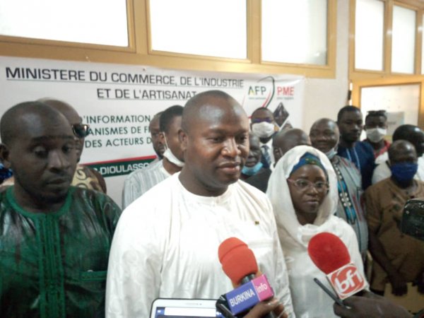 Droit de réponse du DG du Conseil Burkinabè de l’Anacarde (CBA) suite aux griefs soulevés par le Comité Interprofessionnel de l’Anacarde du Burkina (CIA-B)