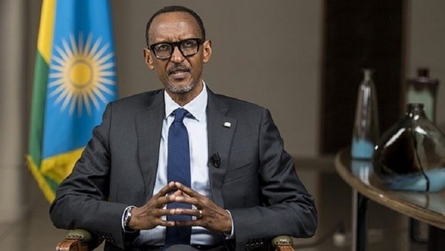 Tribune de Paul Kagamé : « Tant que les Africains ne seront pas vaccinés contre le Covid dont ils ont besoin, le monde entier en souffrira »