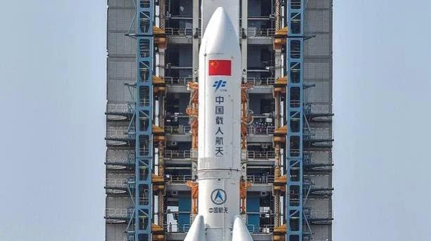 La fusée chinoise s’est désintégrée au dessus de l’océan indien 