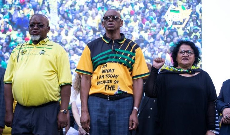 Afrique du Sud : Le parti au pouvoir, l’ANC, secoué par une affaire de corruption