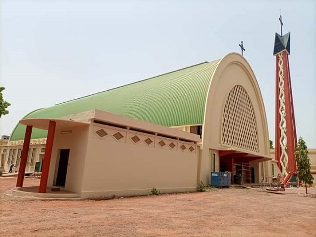 Cathédrale de Bobo-Dioulasso : Le président du Faso à la messe de dédicace de l’édifice réhabilité