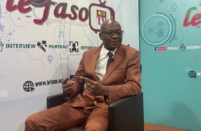 Cent jours du mandat de Roch Kaboré : Dr Aimé Claude Tassembedo regrette la « continuité d’une politique molle »