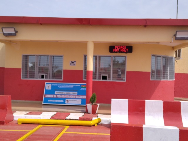 Contrôle des surcharges des véhicules : Les stations de pesage sur les corridors de Dakola-Ouaga-Niangoloko sont fonctionnelles 