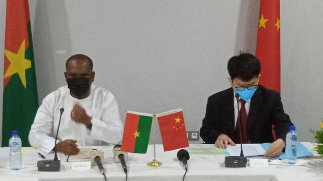 Coopération : Le Burkina Faso et la Chine font le bilan de leurs trois ans de relations