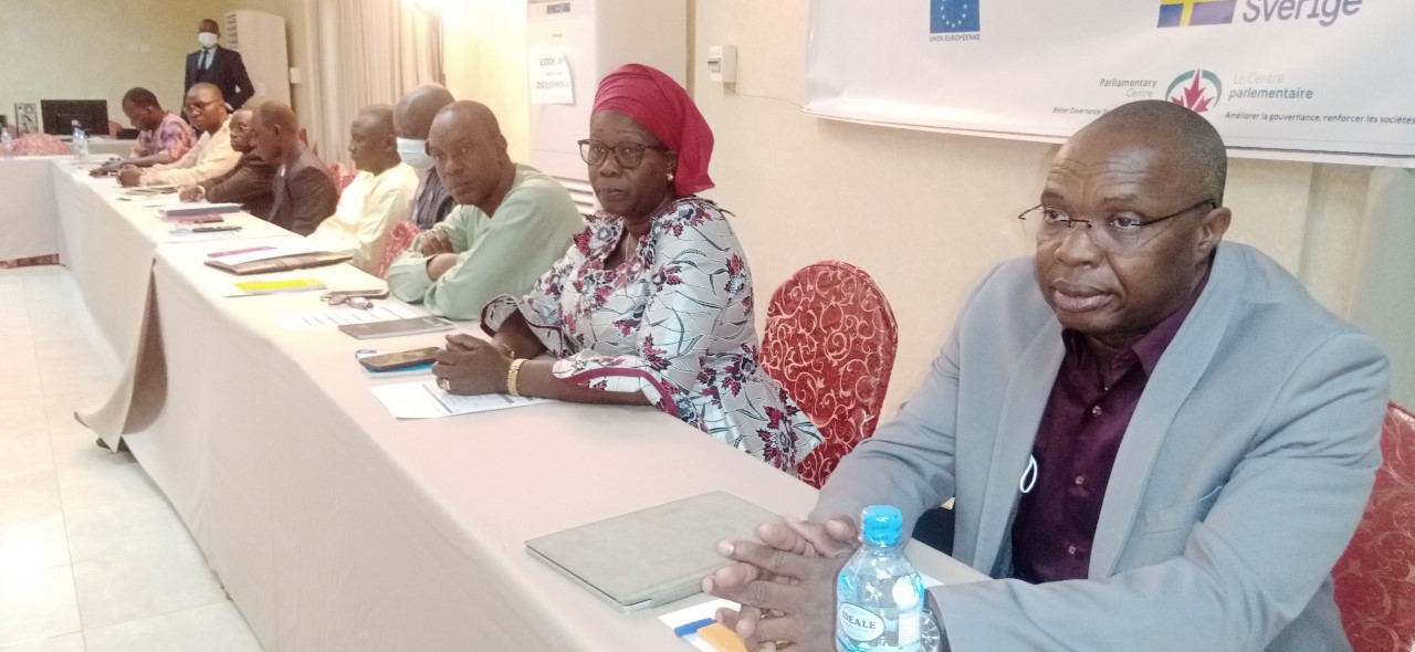 Assemblée nationale : La commission CJEEC réunie à Koudougou pour renforcer les capacités de ses membres
