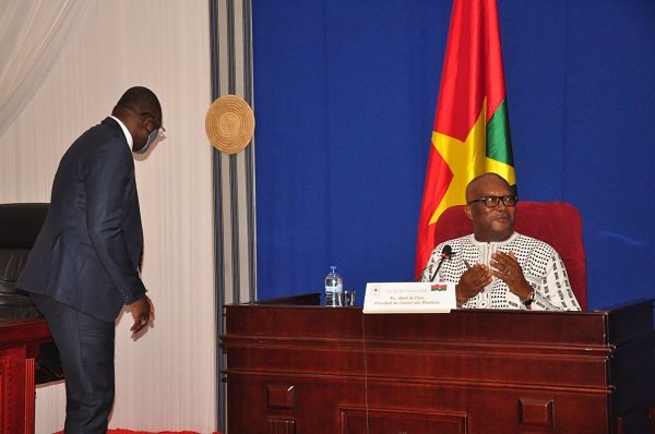 Burkina Faso : Le dialogue politique s’ouvre dans un contexte sécuritaire très difficile 