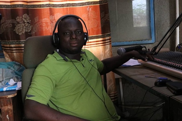 Médias : « Radio Poura, c’est ce que la SOREMIB a laissé et qui fonctionne toujours normalement », Patrice Nabié, chef de station