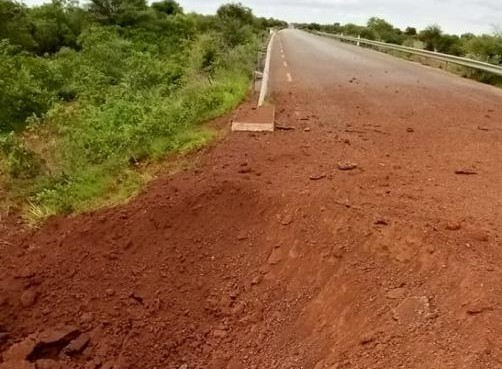 Burkina :  Un véhicule de la gendarmerie saute sur une mine et fait trois blessés sur l’axe Ouaga-Dori