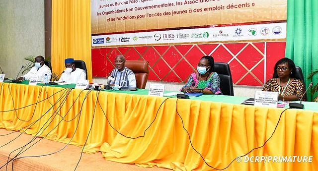 Burkina/Rencontre Etat-ONG-AD et fondations : L’équation de l’emploi des jeunes sur la table de réflexion 