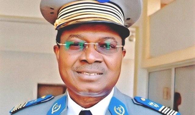 Burkina : Le président du Faso cède le portefeuille de ministre de la Défense au Gal de brigade Aimé Barthélémy Simporé