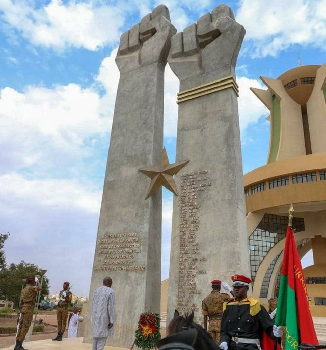 An VII de l’insurrection populaire : La présidence du Faso prévoit une cérémonie d’hommage aux victimes