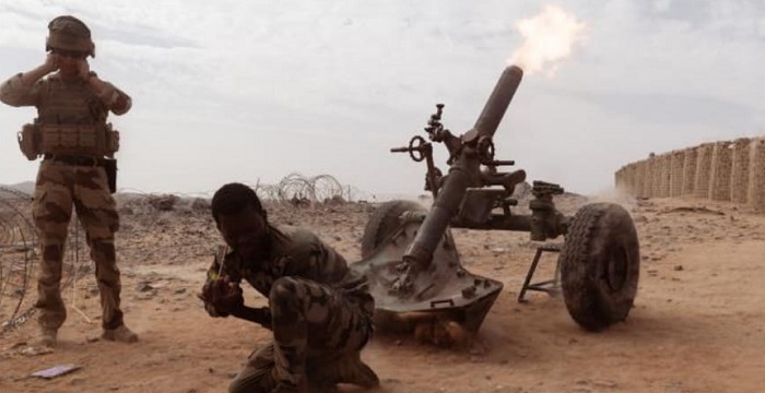 Lutte contre le terrorisme : Barkhane forme les Forces armées maliennes à l’utilisation de mortiers lourds