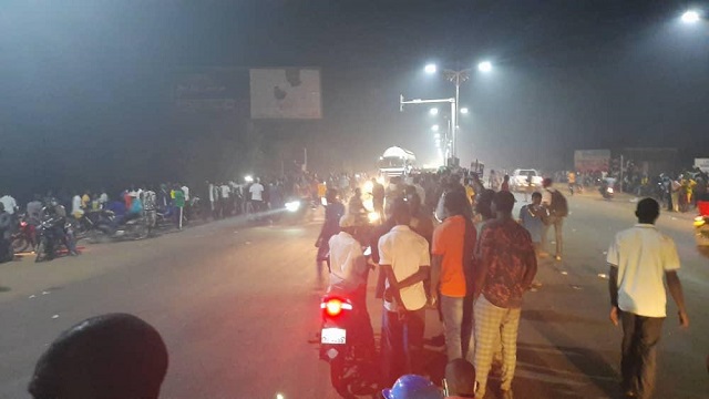 Boulmiougou (Ouagadougou) : Des manifestants bloquent le passage d’un convoi de l’armée française