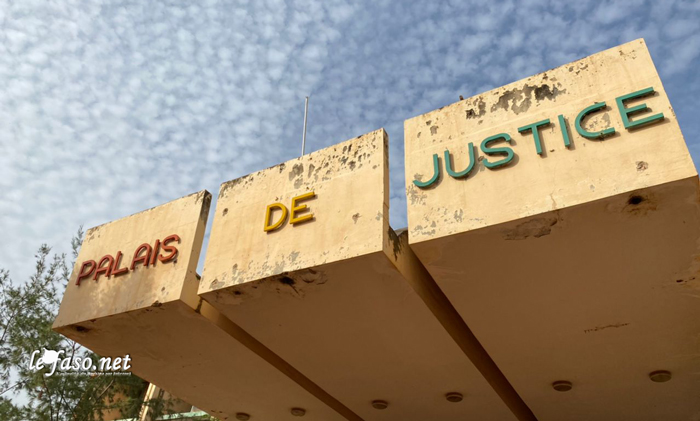 Burkina : Un sergent de Police écope de 15 ans de prison dont 10 ans ferme pour des faits de braquage