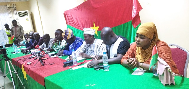 Coup d’État du 24 janvier 2022 au Burkina : L’Initiative populaire des OSC apporte son soutien et charge la CEDEAO 
