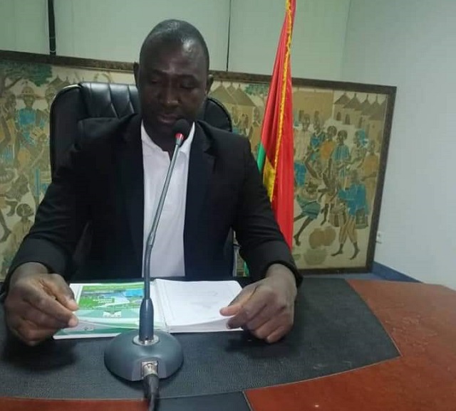 Burkina Faso : Un citoyen demande la reconduction du Premier ministre Lassina Zerbo