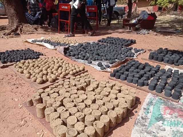 Production du charbon écologique au Burkina : « Une alternative pour la préservation de l’environnement », selon Abdoul Dramane Conombo, agent des Eaux et Forêts