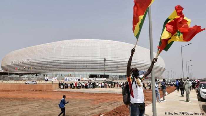 Sénégal : L’inauguration d’un stade au nom d’Abdoulaye Wade fait jaser au Burkina 