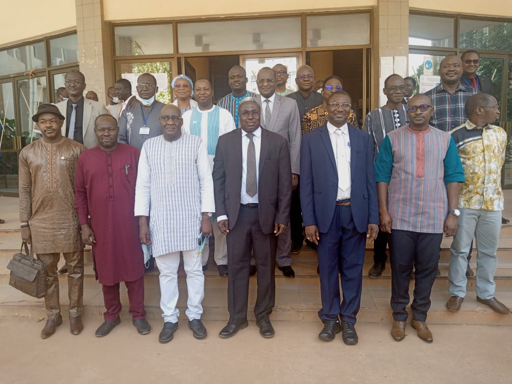 Burkina/ Ministère de l’Enseignement supérieur, de la recherche et de l’innovation : Le Pr Frédéric Ouattara invite ses collaborateurs à plus d’ouverture 