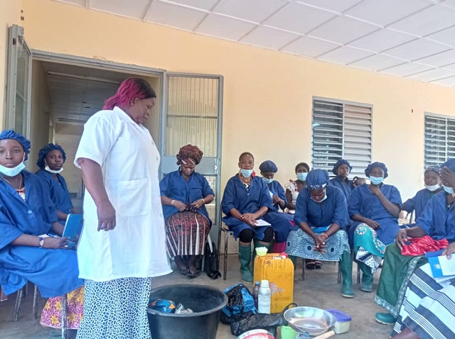 Burkina : Seize formatrices à l’école de la transformation du beurre de karité