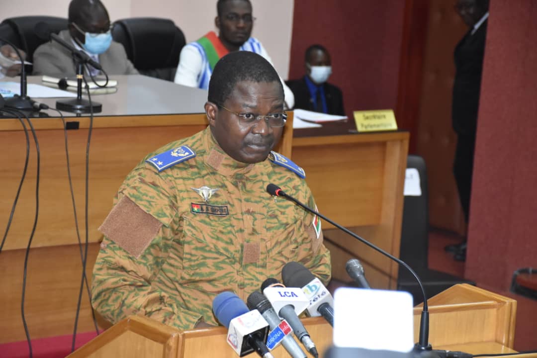Burkina/Insécurité : « Le gouvernement a la conviction que nous sommes sur le bon chemin », rassure le ministre de la défense, le général Barthélémy Simporé 